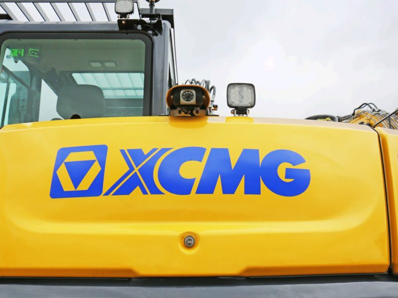 XCMG-XE80U-Excavator-Newcastle-Brisbane-Perth-9Tonne-ReverseCamera-Hire